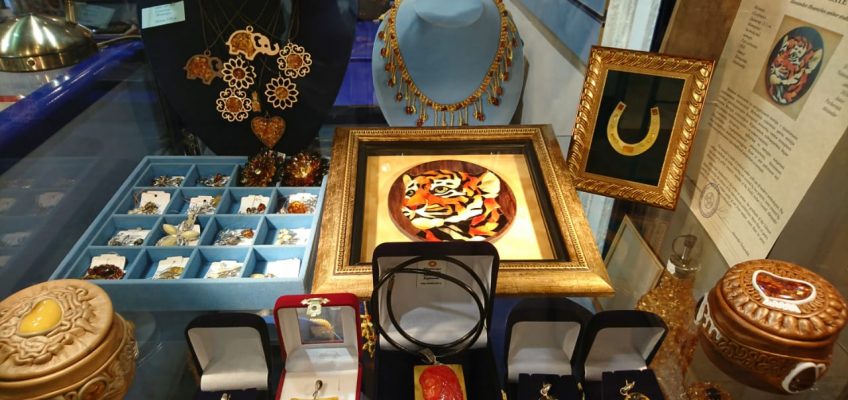Магазин янтаря "Amber art"
